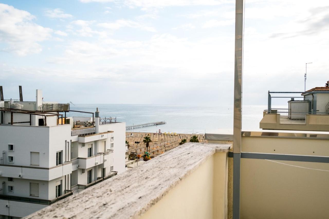 Hotel Saint Louis Rimini Exterior foto