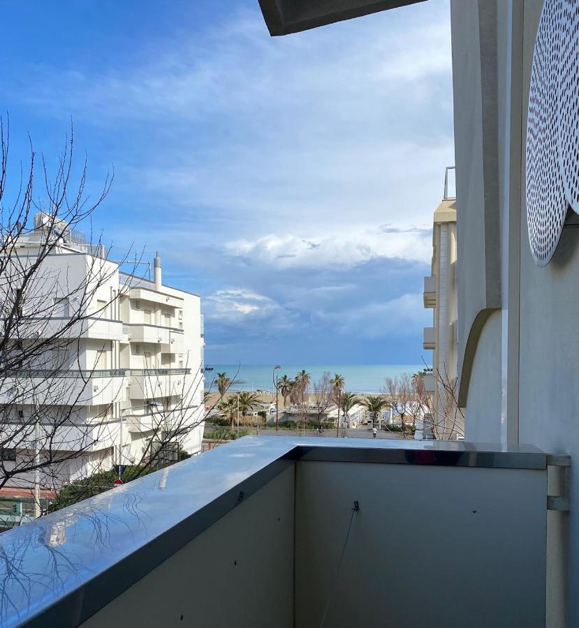 Hotel Saint Louis Rimini Exterior foto