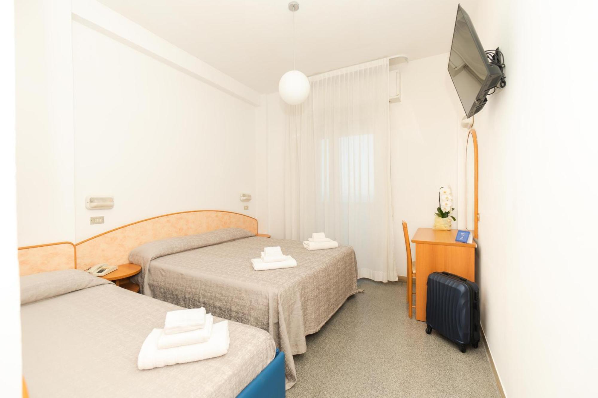 Hotel Saint Louis Rimini Exterior foto