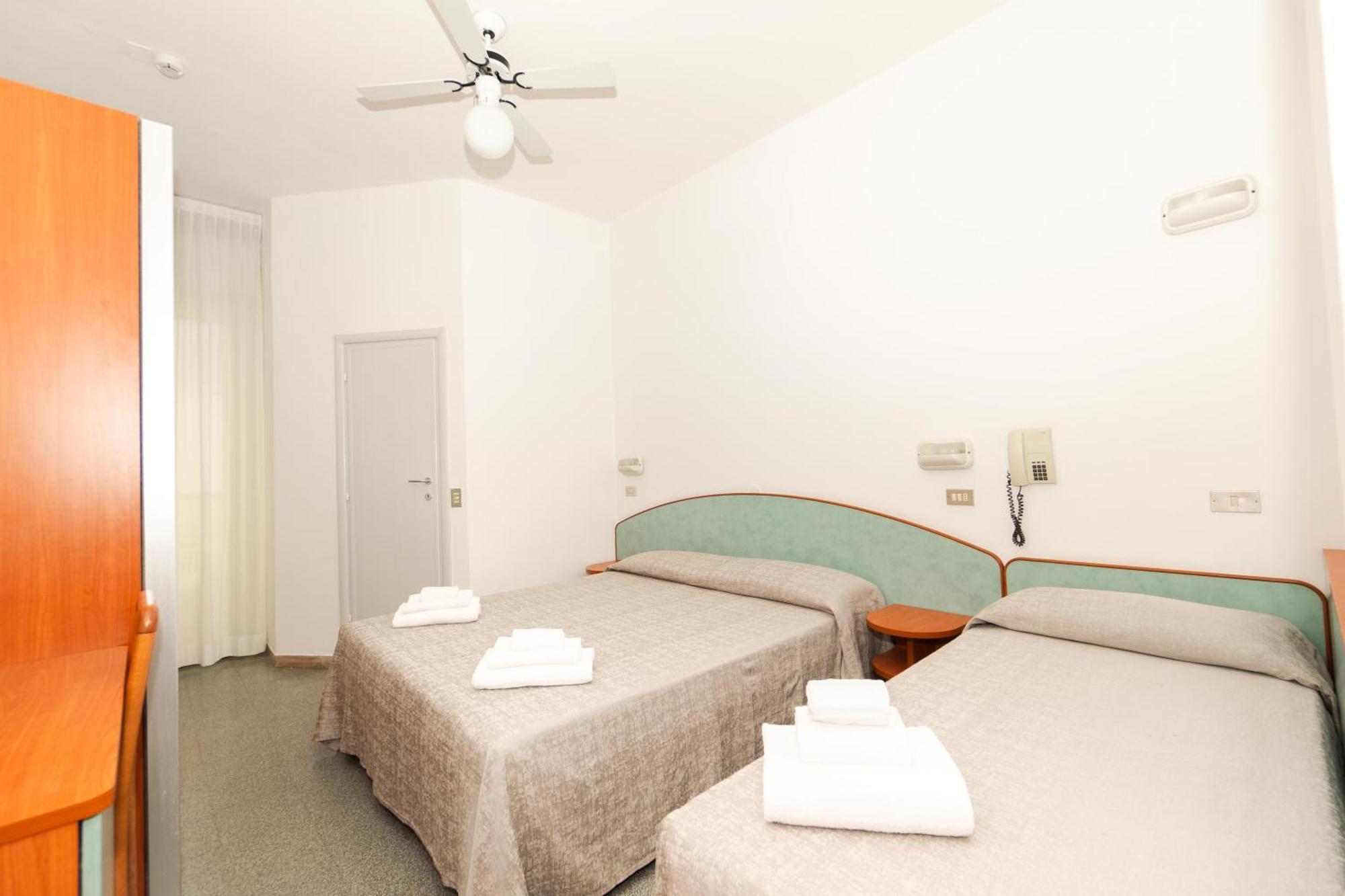 Hotel Saint Louis Rimini Exterior foto