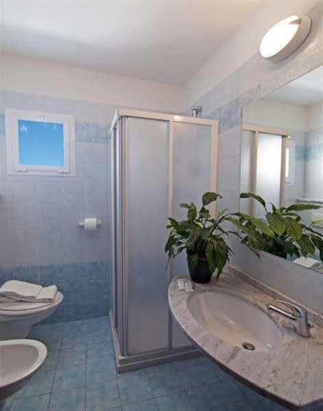 Hotel Saint Louis Rimini Exterior foto